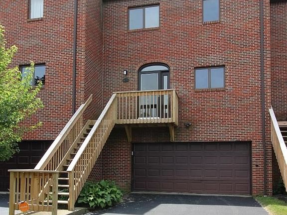 2nd image of 428 Lakefront Blvd