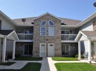 W197N16992 Stonewall Dr, Jackson, WI 53037