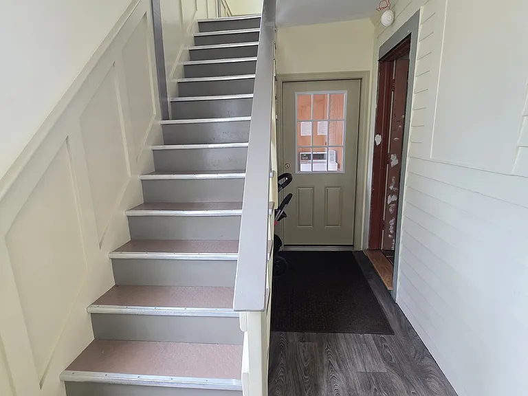 133 Broad St #2W — Photo 6