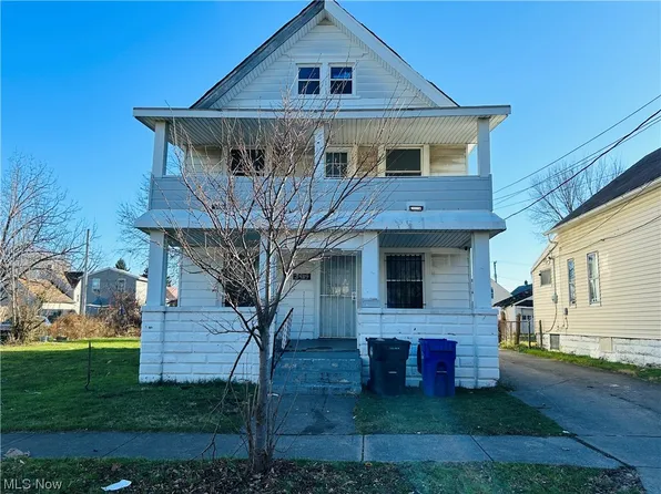 3489 W 60th St, Cleveland, OH 44102
