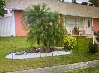 5625 S 35th Ct, Greenacres, FL 33463