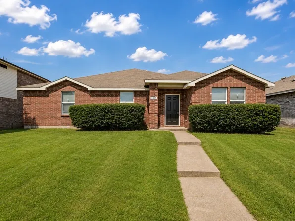 3015 Goldenrod Dr, Lancaster, TX 75134