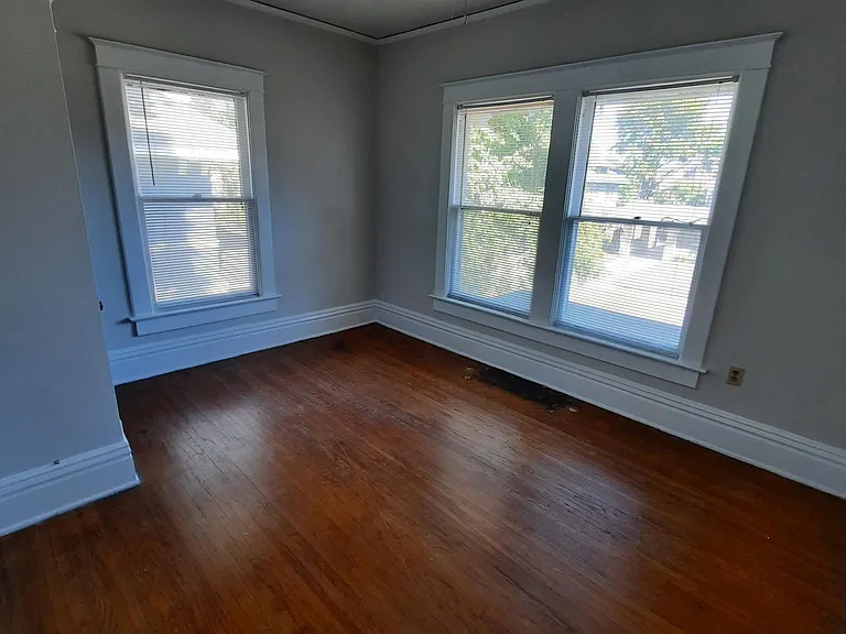 17 S Evergreen St #2 — Photo 9