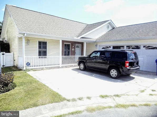 360 Peachtree Ln, Millsboro, DE 19966