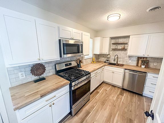 2nd image of 9163 Harold Dr