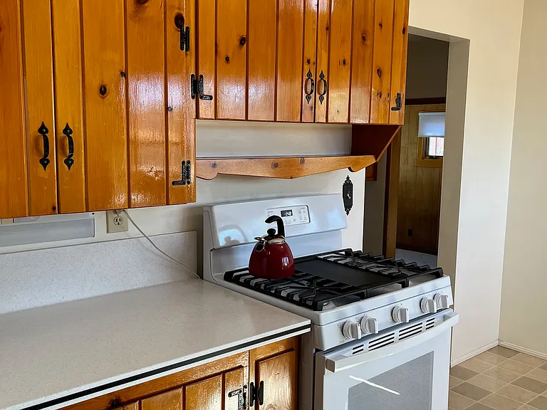 1052 Osage Cir — Photo 7