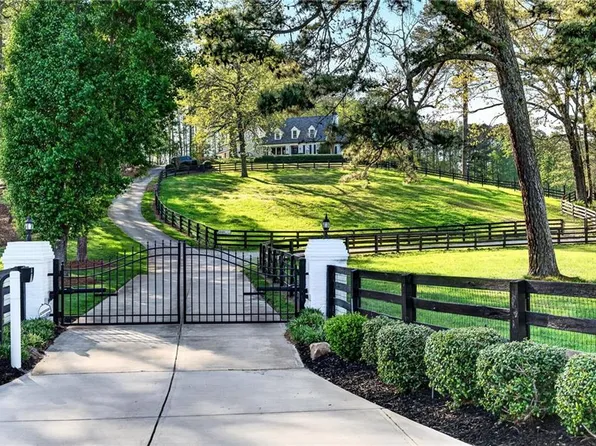 565 Old Lathemtown Rd, Canton, GA 30115