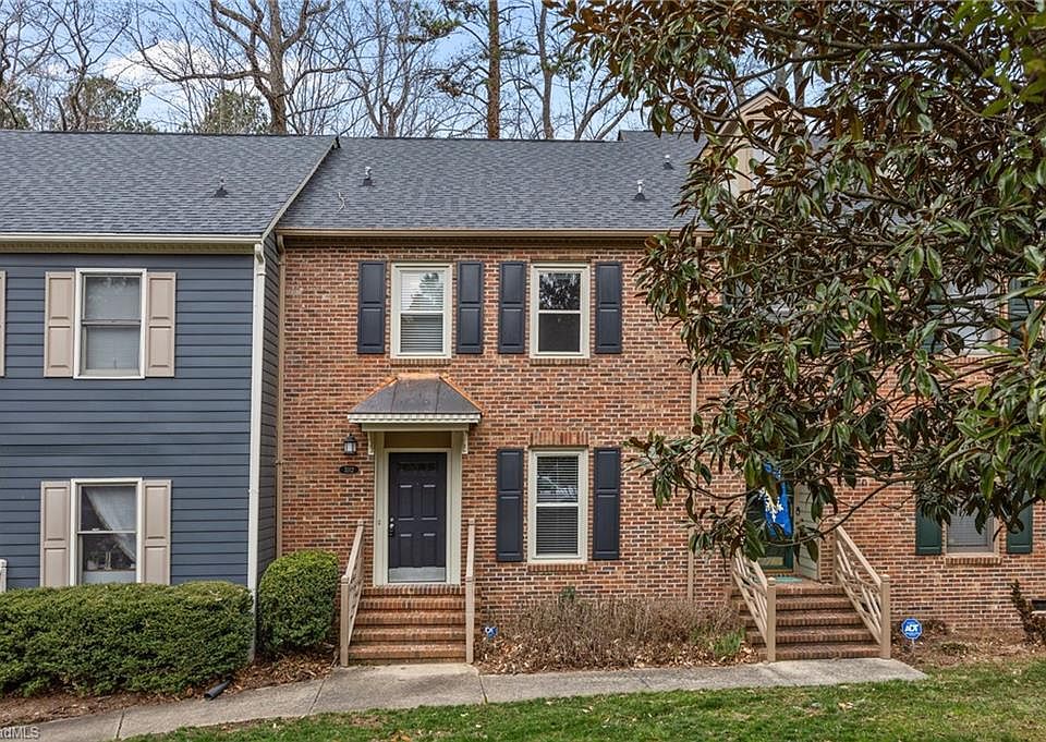 1st image of 3112 Coachmans Way