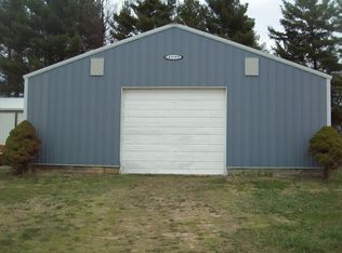 102 Gasoline Aly, Walnut, IL 61376