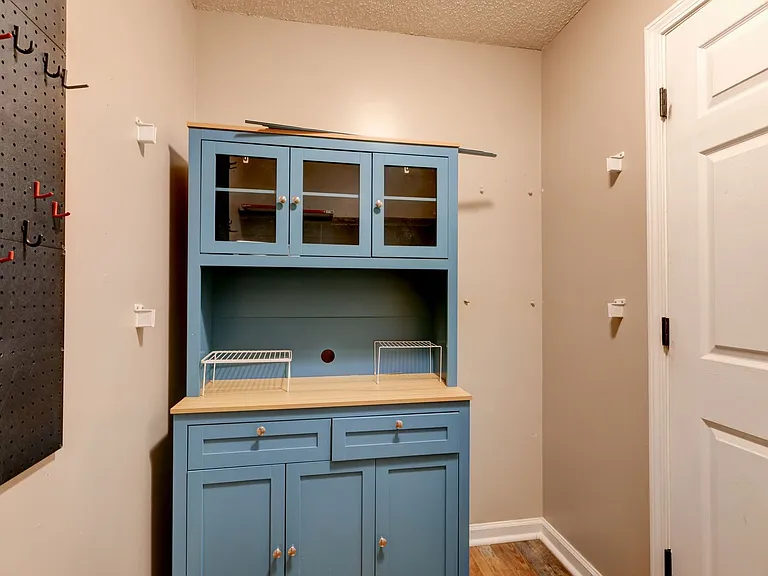 3253 N Senseney Cir — Photo 45
