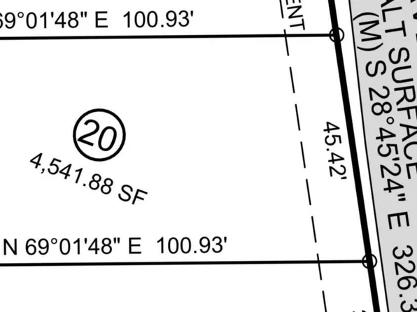 535 Fournier Ave #20, Gulfport, MS 39501