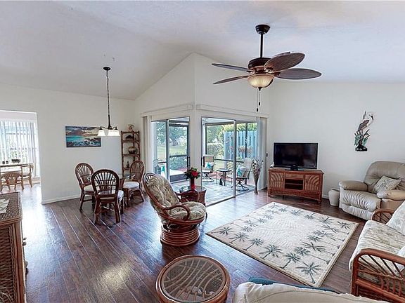 2nd image of 10574 Quincy Ct