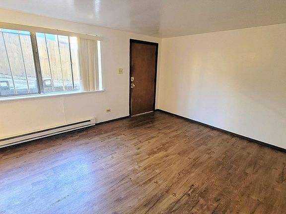 5th image of 2300 Washington Ave APT 7
