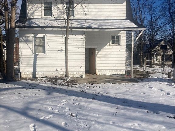 5th image of 2109 Catalpa Dr