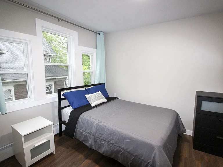 522 Stewart Ave — Photo 219