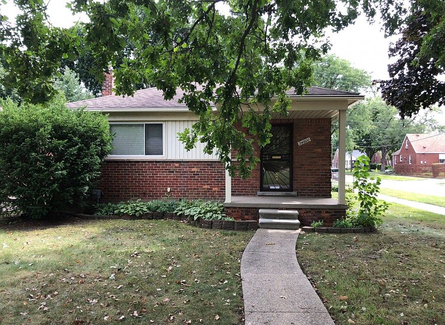 1st image of 24600 Westhampton Ave
