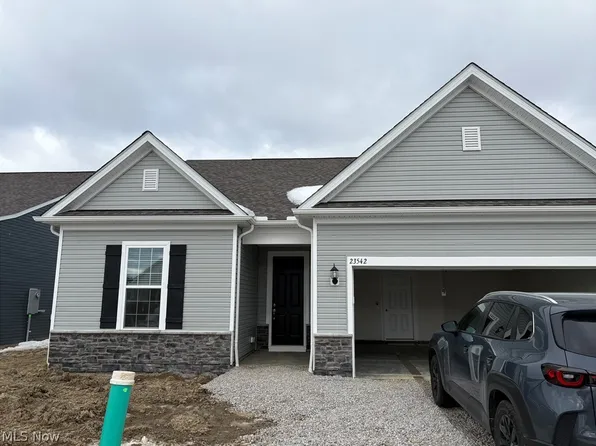 23542 Valley Ct, Columbia Station, OH 44028