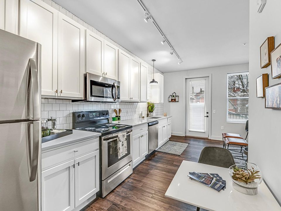 1st image of 229 Parsons Ave #229