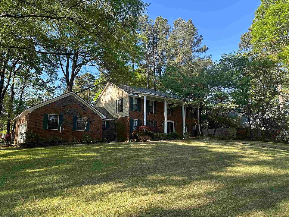 2nd image of 8221 Blair Ln
