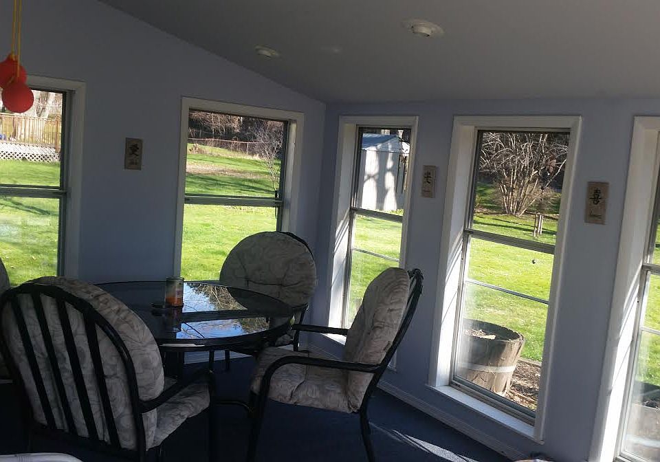 2nd image of 463 Reeves Rd