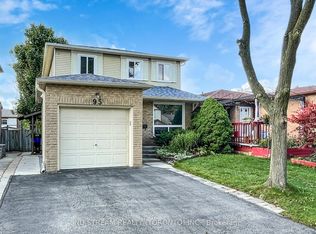 95 Madsen Cres, Markham, ON L3R 4P2