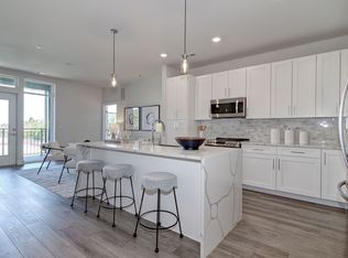 1761 Old Meadow Rd UNIT 316, McLean, VA 22101