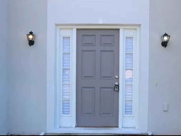 2094 Deltona Blvd — Photo 2