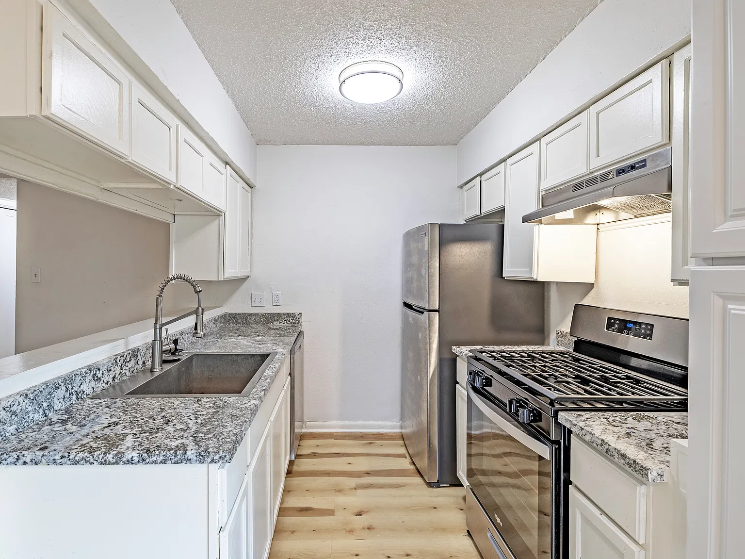 1 bed, 625 sqft, $895 — Photo 1