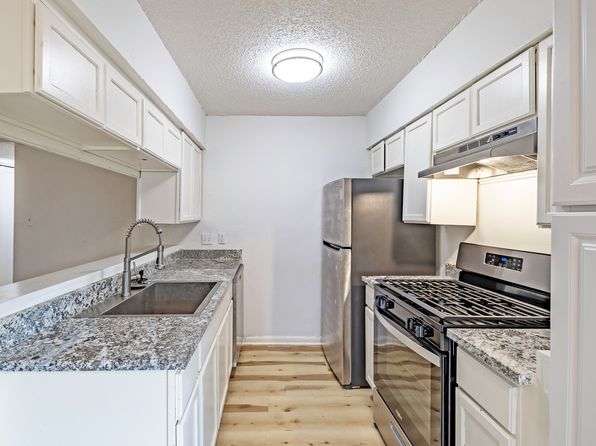 2703 Windswept Cv APT 102