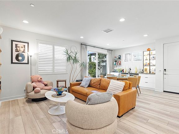 4th image of 8615 Mission Villa Dr