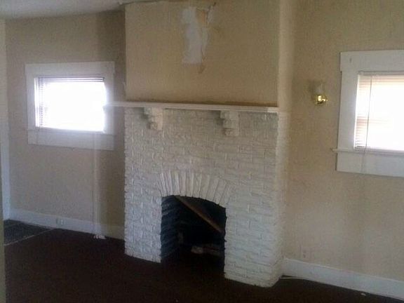 4th image of 3825 E 60th St