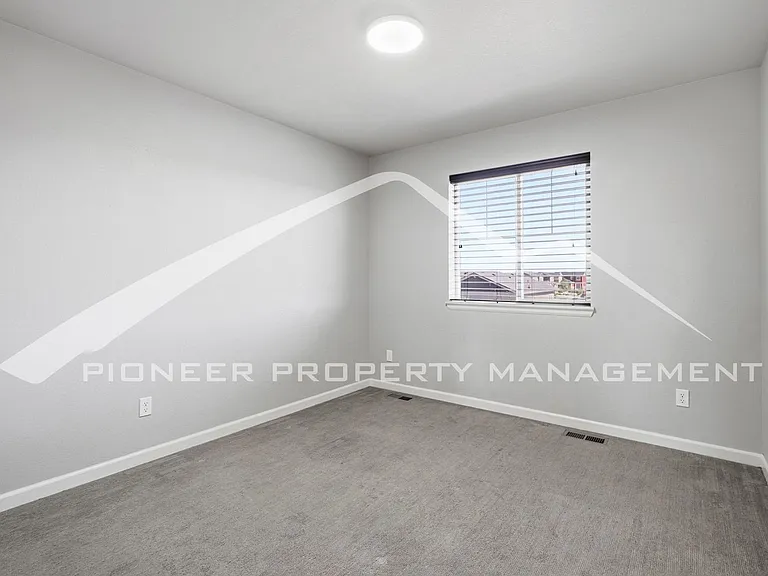 19813 E 60th Pl — Photo 16