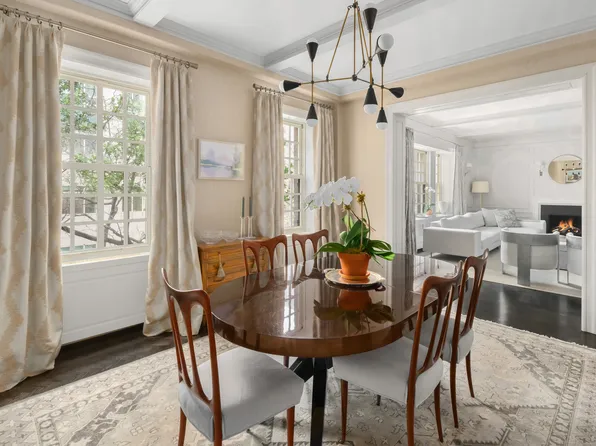 863 Park Avenue image 3 of 14