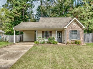 2031 Red Oak Dr, Brandon, MS 39042