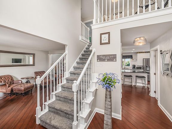 3rd image of 2830 Barharbor Ct