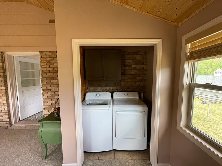 225 Bull Creek Rd — Photo 21