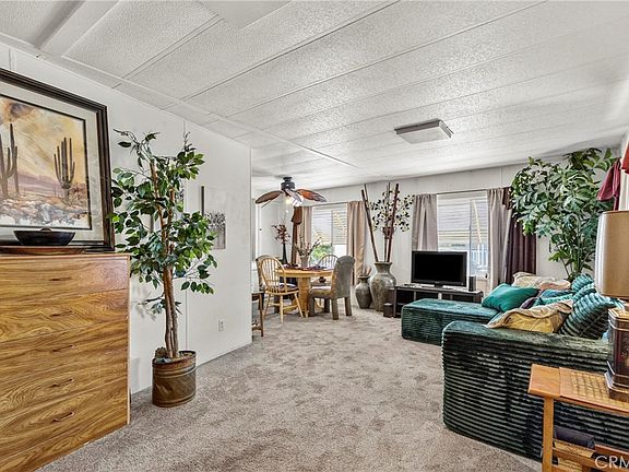 3rd image of 881 N Lake St Space 362