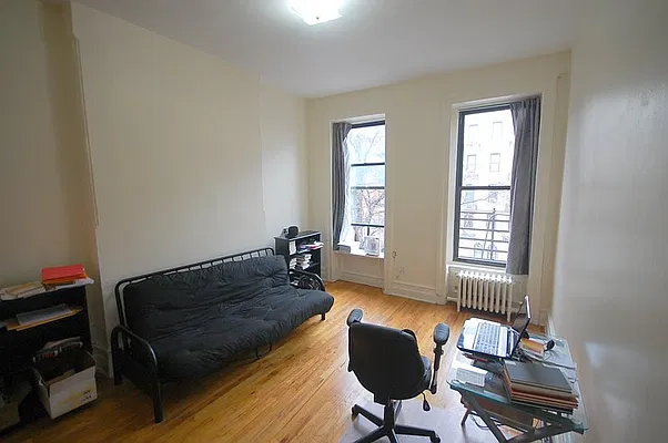 Rented by City Connections Realty | media 7
