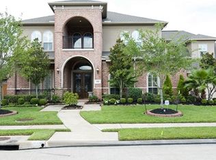 5922 Sandia Lake Ln, Houston, TX 77041