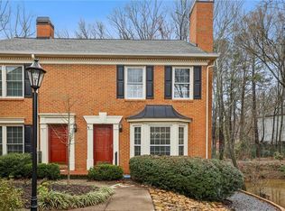 42 Mount Vernon Cir, Sandy Springs, GA 30338