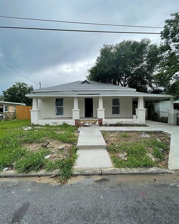 1st image of 828 N Scott Ave