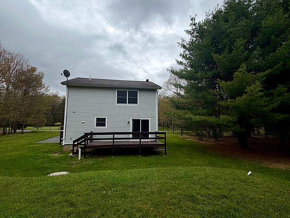 3rd image of 798 Towamensing Trl