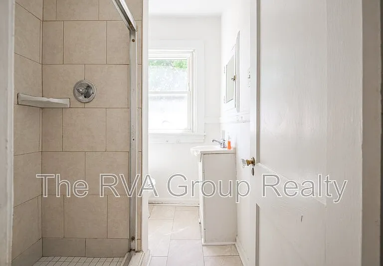 2603 Grayland Ave — Photo 27