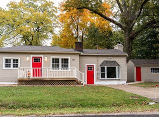 99 Meadowridge Rd, Mogadore, OH 44260