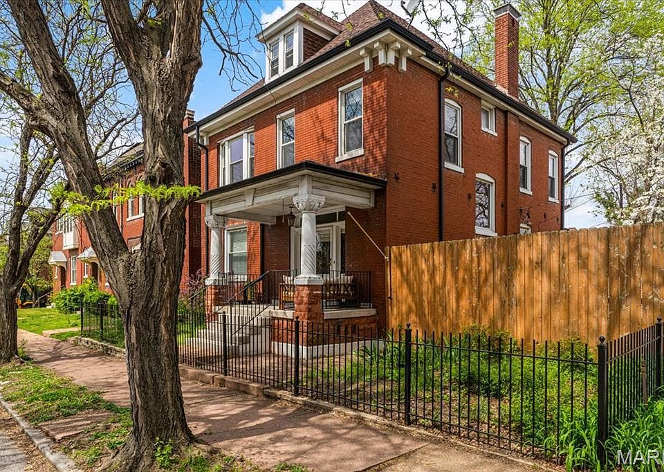 1st image of 3451 Sidney St