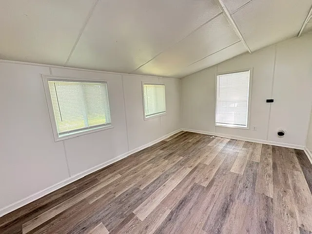 3652 Grier Ave — Photo 11