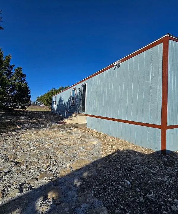 5381 County Road 3300