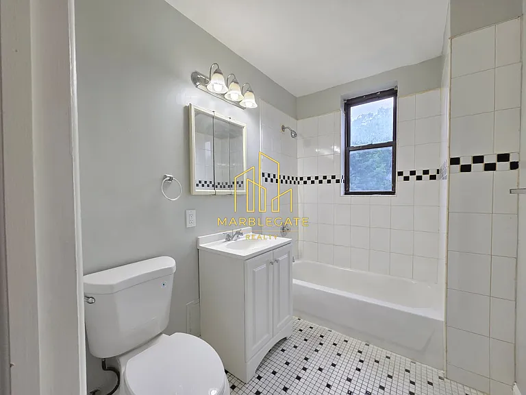 585-586 Elizabeth Ave #4066 — Photo 4