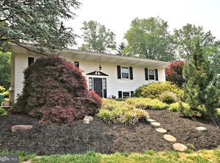 1625 Diamond St, Sellersville, PA 18960