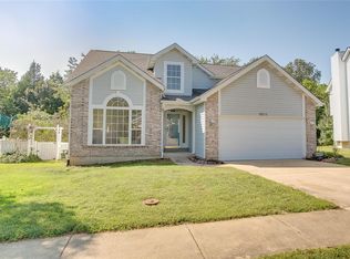 5211 Seasonbrooks Ln, Imperial, MO 63052